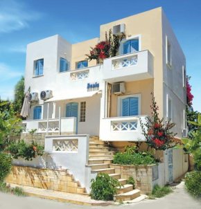 Beach studio for upto 3 persons in Agia Pelagia